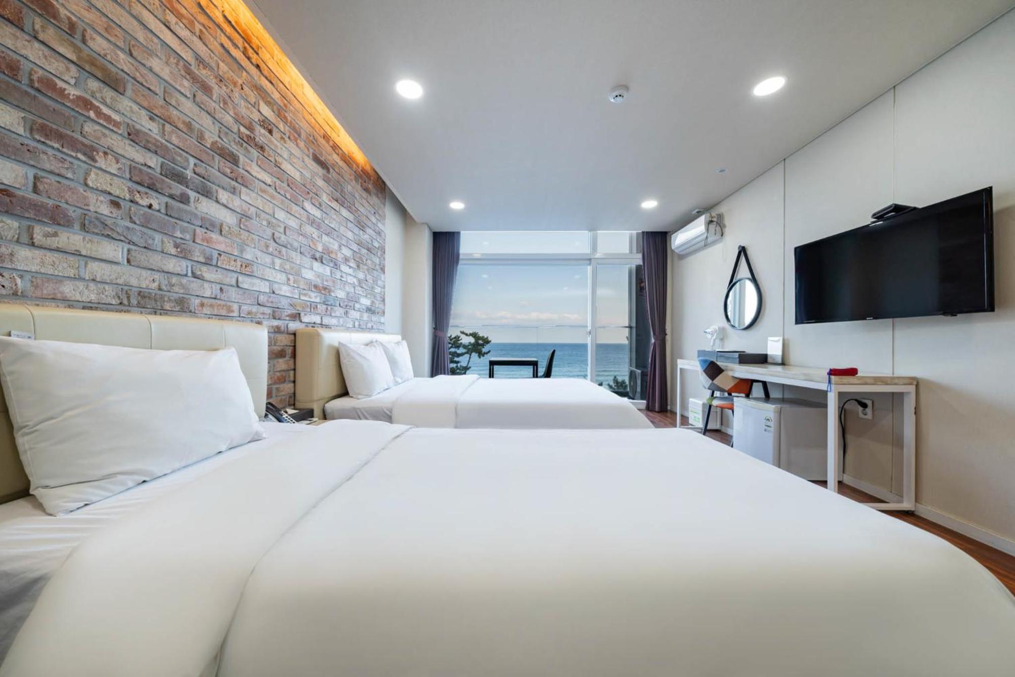 Gangneung Gyeongpodae Hotel Cube Eksteriør bilde